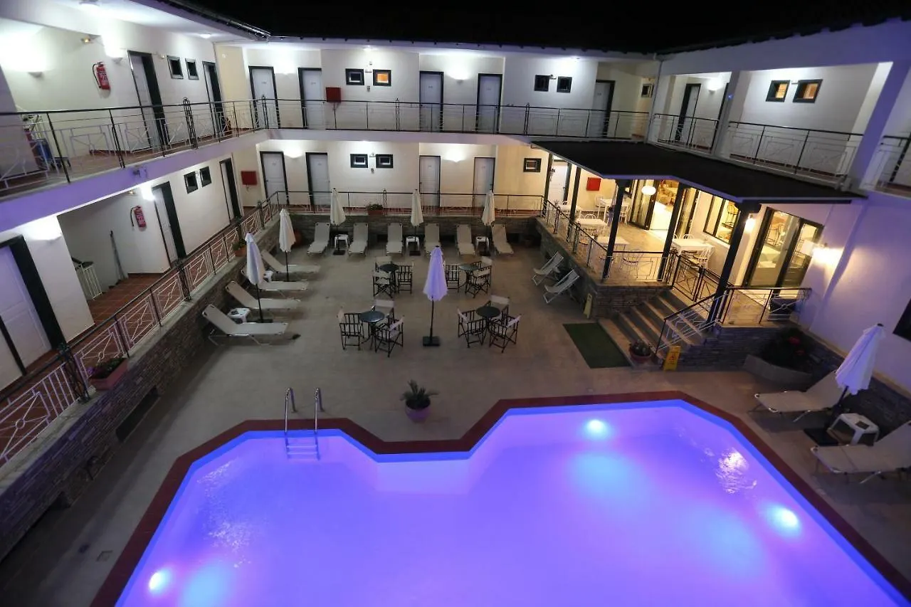 Sun Hotel ポリフロノ